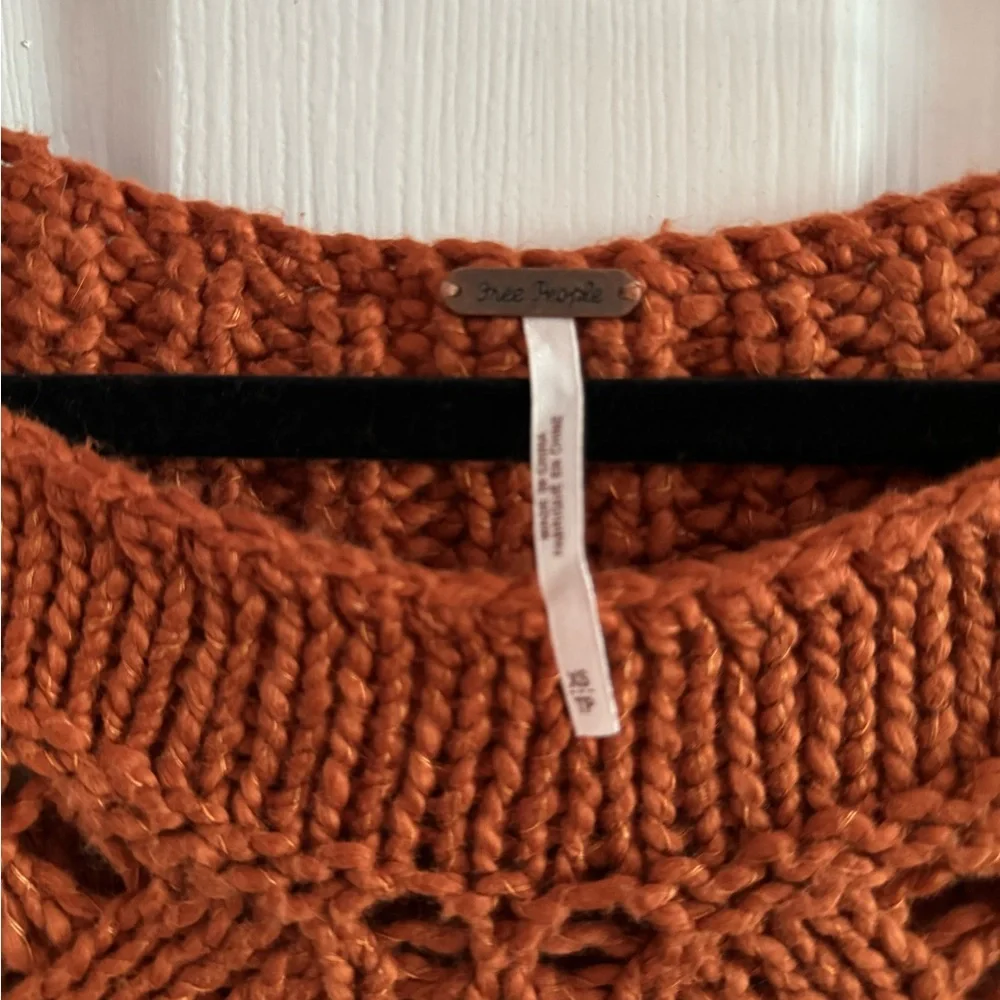 Free People Diamond in the Rough Terra Cotta Crochet Cap-Sleeve Sweater Top XS - Picture 3 of 4
